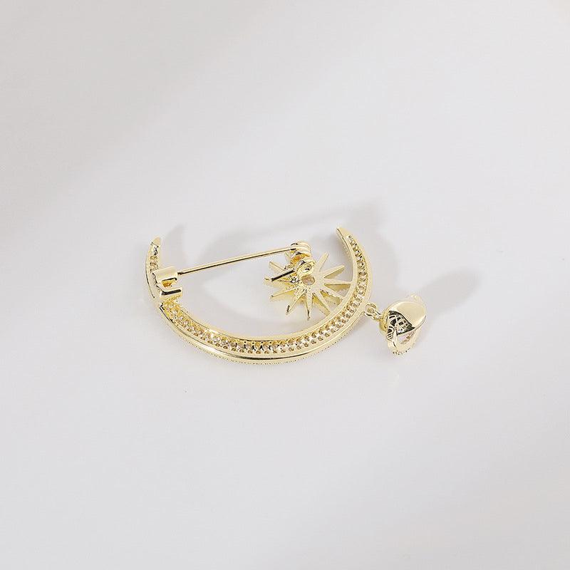 Crescent Moon Brooch - Bijoux Royal